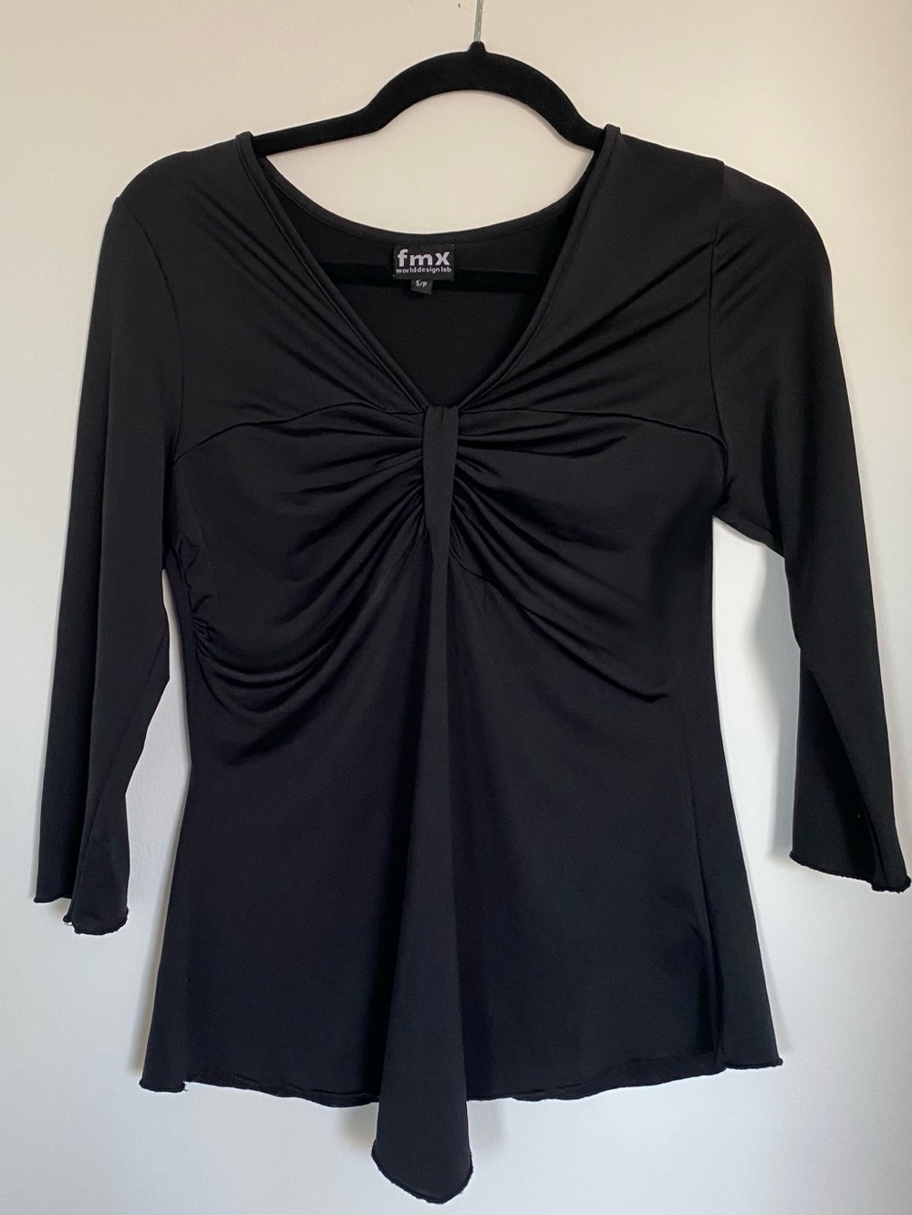 Vintage FMX Black Ruched V-Neck Long Sleeve Top